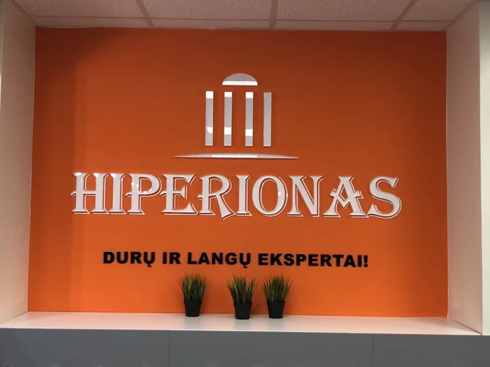 HIPERIONAS DURYS LANGAI