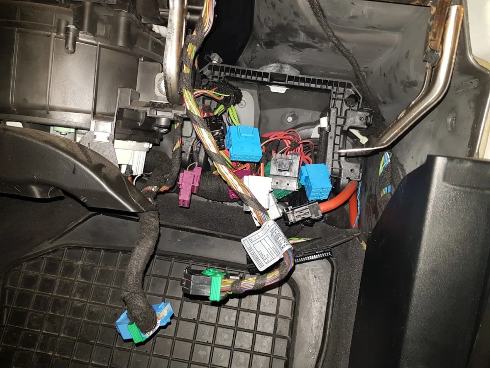 ManteraSmart, Automobilių Kondicionierių Aptarnavimas, Automobilių Elektrikai.