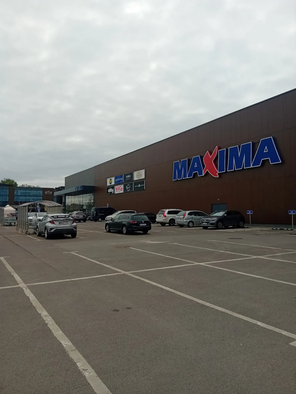 MAXIMA