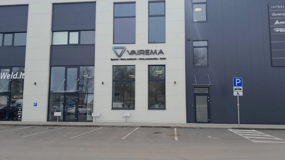 Spynų pasaulis, parduotuvė, Vairema