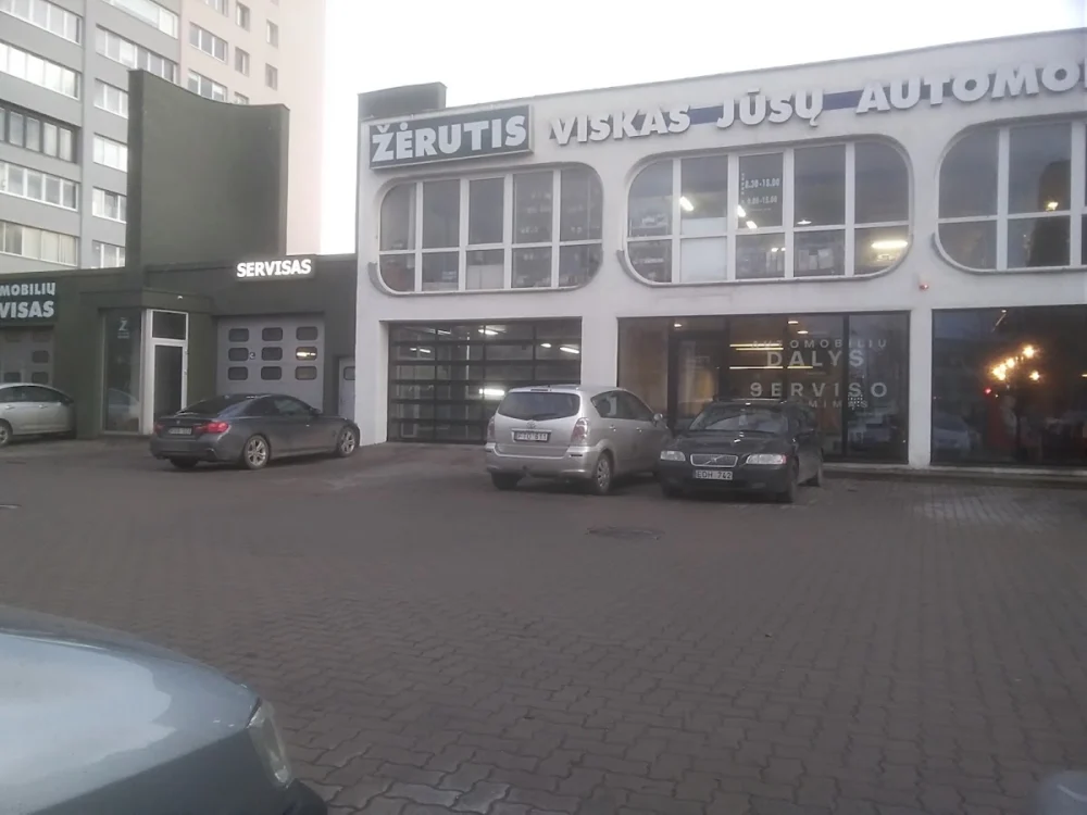 Žėrutis autocentras, detalių parduotuvė